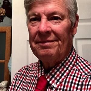 Meet your Posher, Dennis